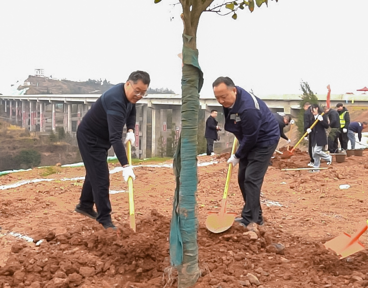 唐隽永.jpg